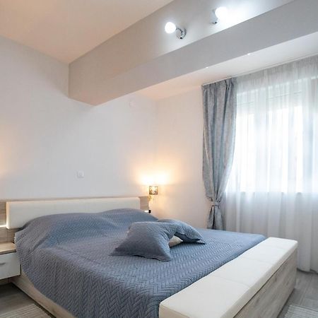 Dimani Apartment Split Bagian luar foto