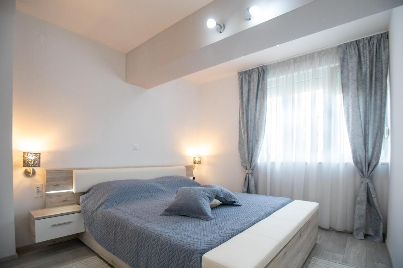 Dimani Apartment Split Bagian luar foto