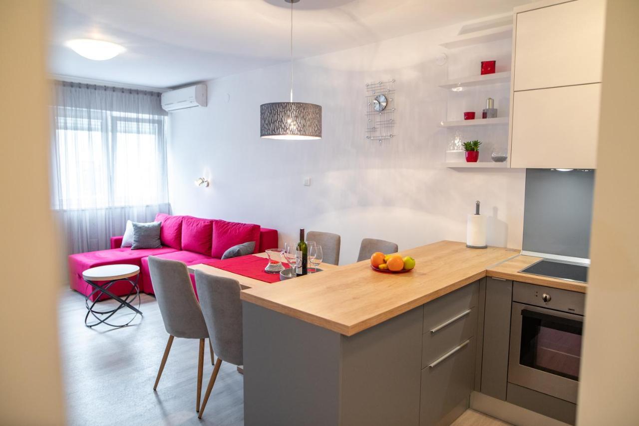 Dimani Apartment Split Bagian luar foto
