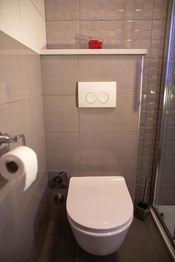 Dimani Apartment Split Bagian luar foto